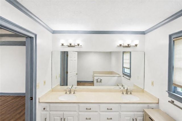 5817 Lost Grove Drive NW, Lilburn, GA 30047