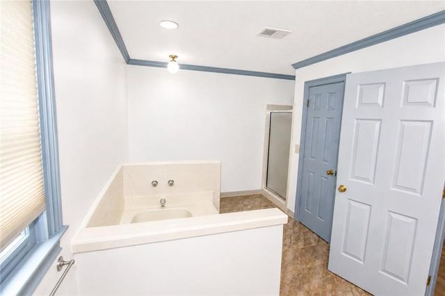 5817 Lost Grove Drive NW, Lilburn, GA 30047