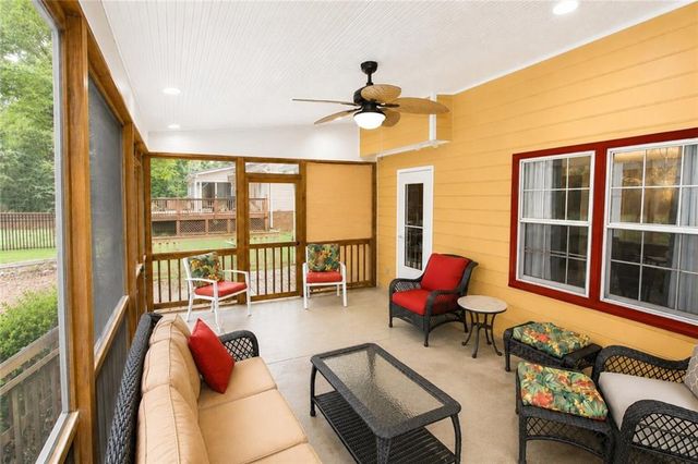 5817 Lost Grove Drive NW, Lilburn, GA 30047