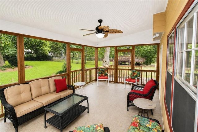5817 Lost Grove Drive NW, Lilburn, GA 30047