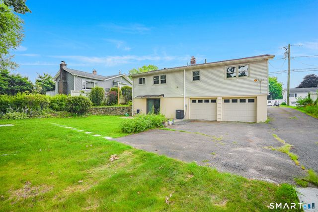 85 Bagley Terrace, Waterbury, CT 06705