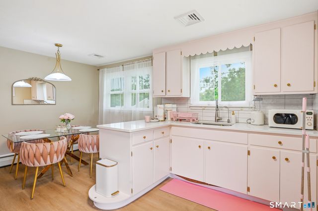 85 Bagley Terrace, Waterbury, CT 06705