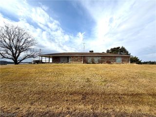 75 W State Route 266, Stockport, OH 43787