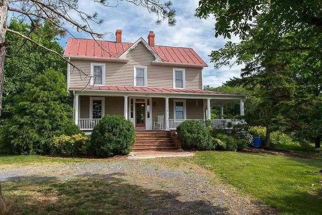 163 PLEASANT VIEW RD, Staunton, VA 24401
