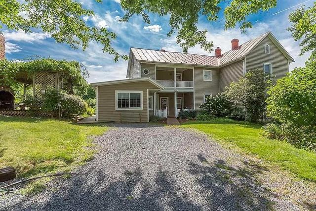 163 PLEASANT VIEW RD, Staunton, VA 24401