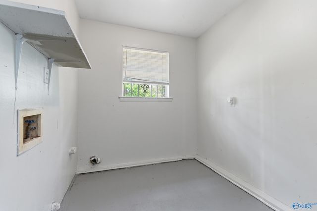 5020 Ortega Circle NW, Huntsville, AL 35810