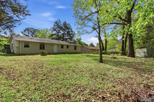 5020 Ortega Circle NW, Huntsville, AL 35810