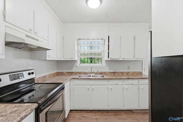 5020 Ortega Circle NW, Huntsville, AL 35810