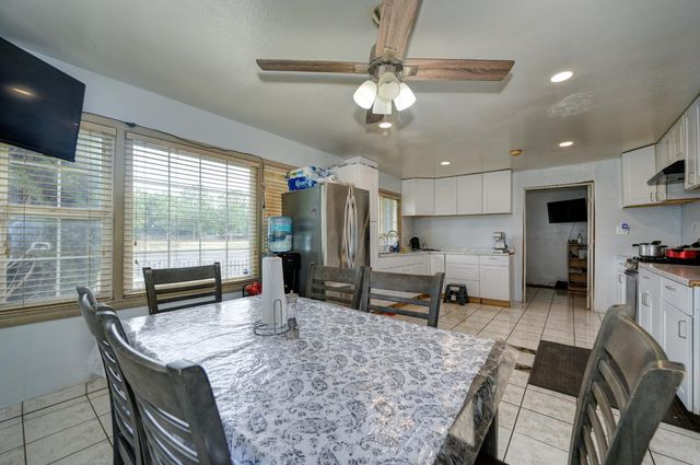 690 Jewell Ave, Yuba City, CA 95991
