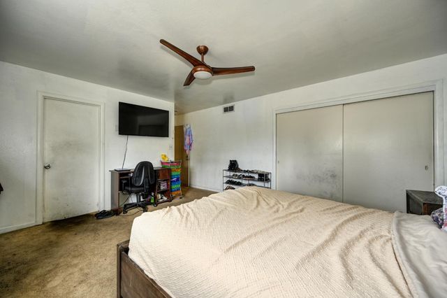 690 Jewell Ave, Yuba City, CA 95991