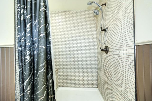 690 Jewell Ave, Yuba City, CA 95991