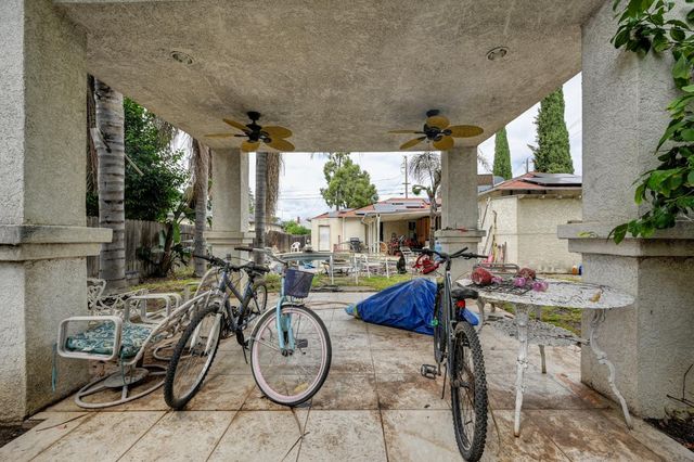 690 Jewell Ave, Yuba City, CA 95991