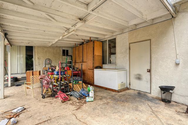 690 Jewell Ave, Yuba City, CA 95991