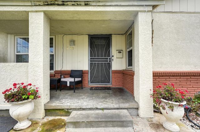 690 Jewell Ave, Yuba City, CA 95991