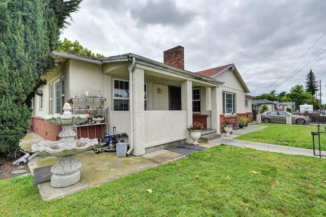 690 Jewell Ave, Yuba City, CA 95991