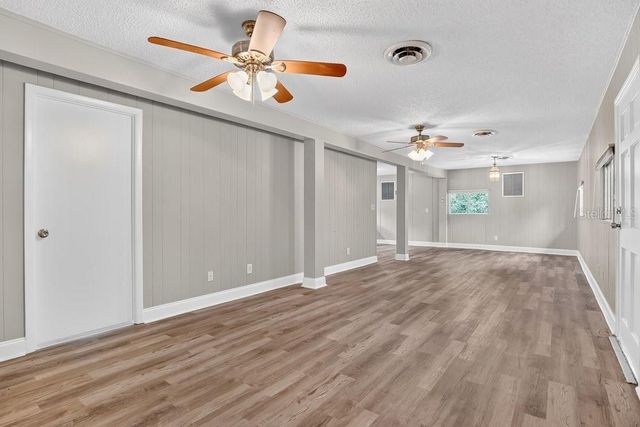 5137 MOUNT PLYMOUTH ROAD, Apopka, FL 32712