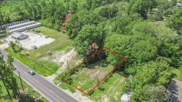714 Plum Grove Road, Cleveland, TX 77327