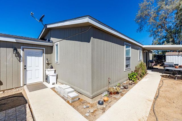 224 Astro Court, Vista, CA 92083
