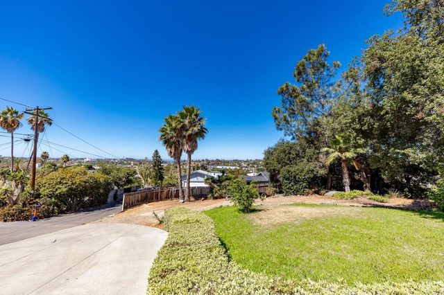 224 Astro Court, Vista, CA 92083
