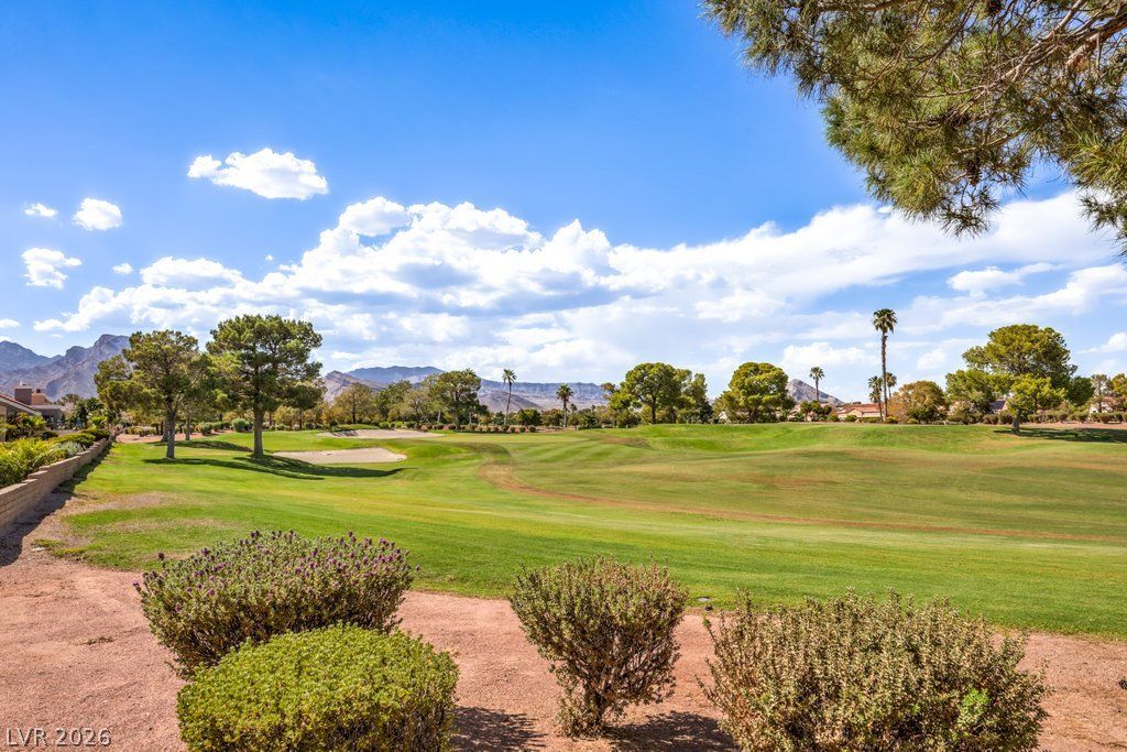 9076 Sundial Drive, Las Vegas, NV 89134 — photo 3