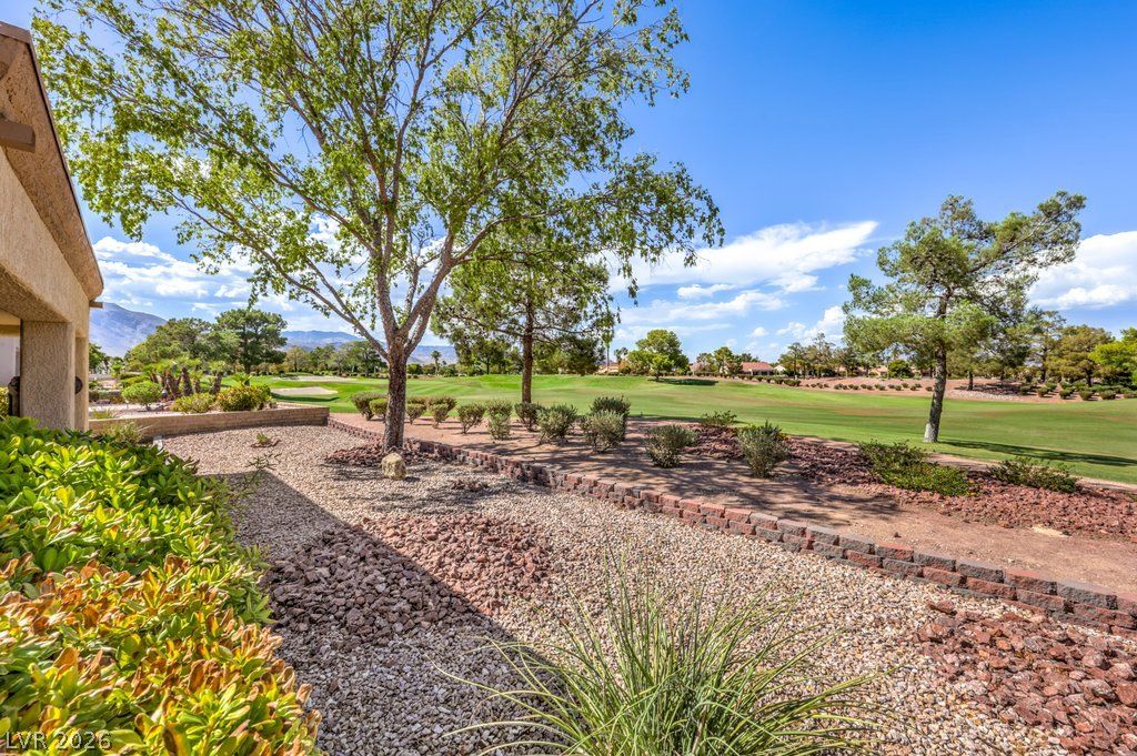 9076 Sundial Drive, Las Vegas, NV 89134 — photo 4