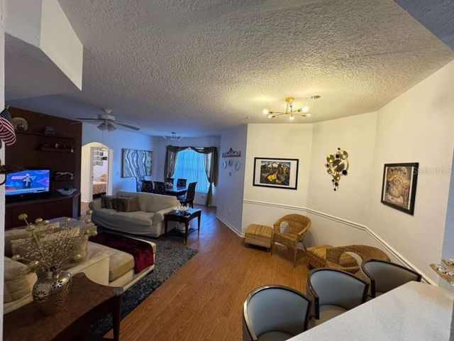 5560 METROWEST BOULEVARD 201, Orlando, FL 32811