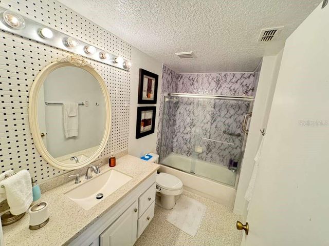 5560 METROWEST BOULEVARD 201, Orlando, FL 32811