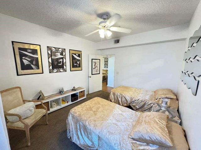 5560 METROWEST BOULEVARD 201, Orlando, FL 32811