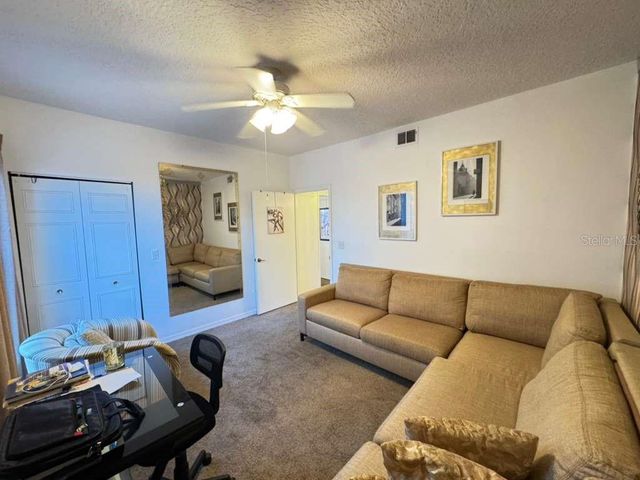 5560 METROWEST BOULEVARD 201, Orlando, FL 32811