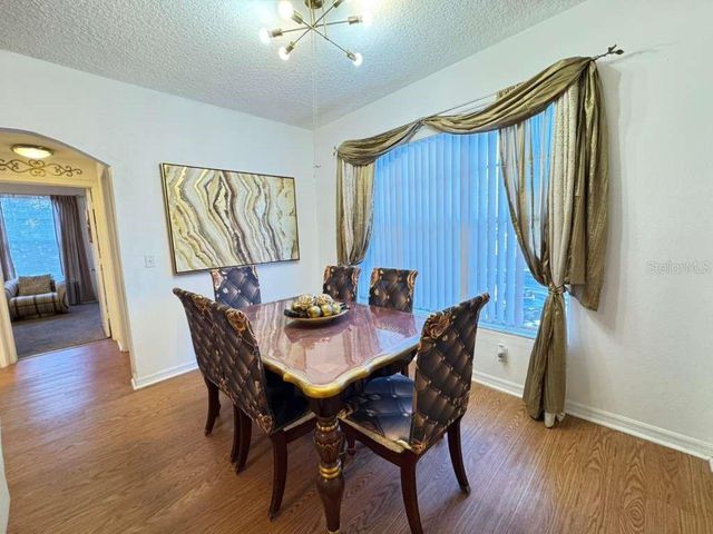 5560 METROWEST BOULEVARD 201, Orlando, FL 32811