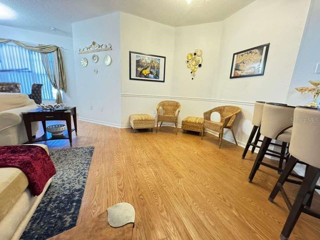 5560 METROWEST BOULEVARD 201, Orlando, FL 32811