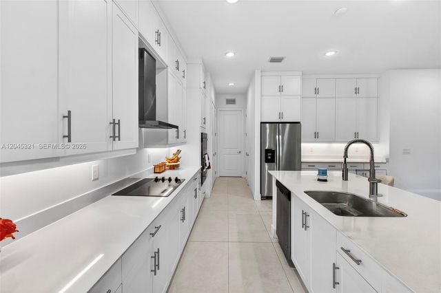4550 SW 178th Ave, Miramar, FL 33029