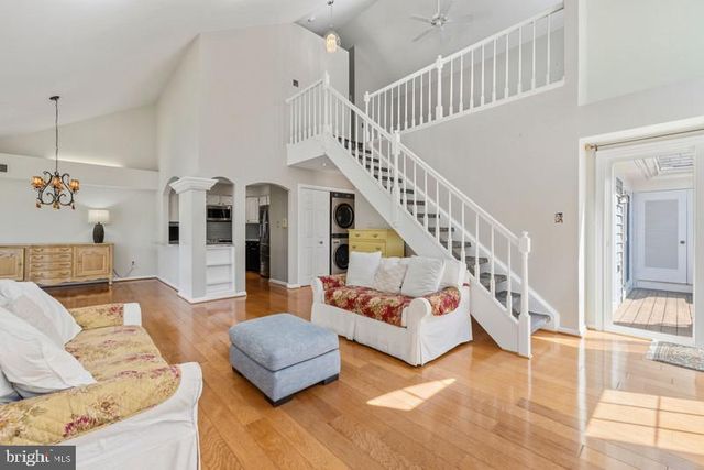 1473 CHURCH HILL PL, Reston, VA 20194