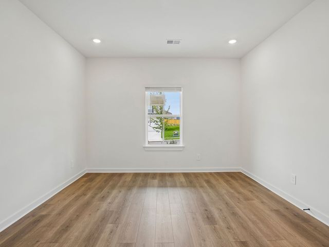 832 Steen St, Hendersonville, TN 37075