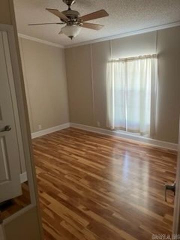 81 Wildwood Dr, Ash Flat, AR 72513