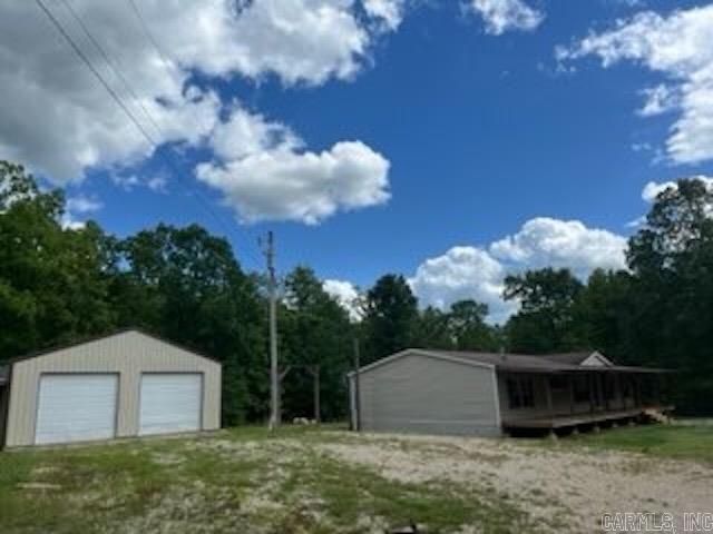 81 Wildwood Dr, Ash Flat, AR 72513