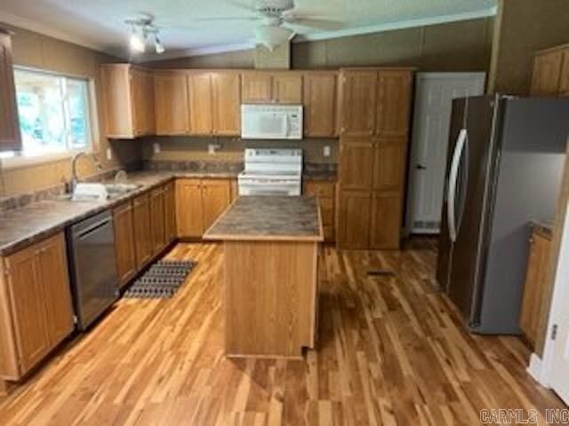 81 Wildwood Dr, Ash Flat, AR 72513