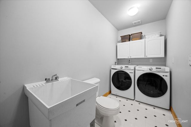 1337 Deer Run Trail, Sandwich, IL 60548