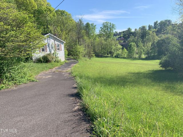6277 Kingsport Highway, Johnson City, TN 37615