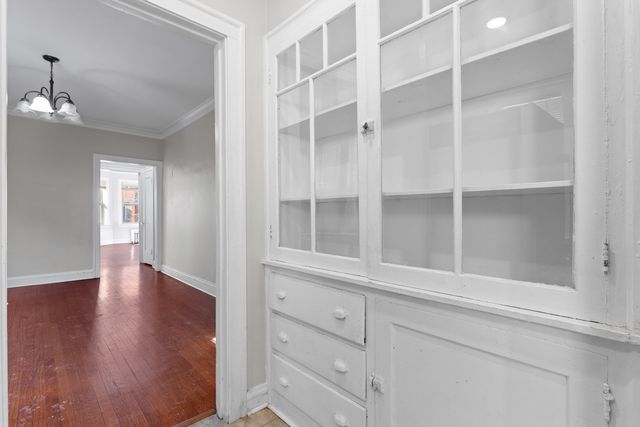 7819 S Cornell Avenue 2, Chicago, IL 60649