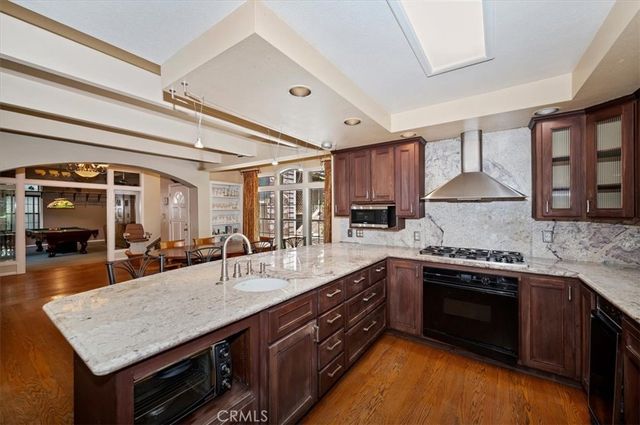 28940 Potomac, Lake Arrowhead, CA 92352