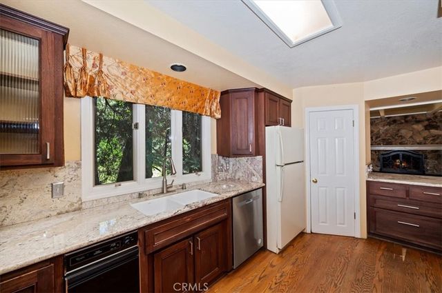 28940 Potomac, Lake Arrowhead, CA 92352