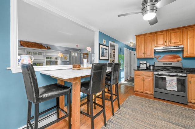 43 Chickadee Lane, Centerville, MA 02632