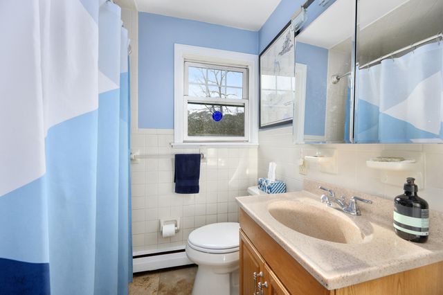 43 Chickadee Lane, Centerville, MA 02632