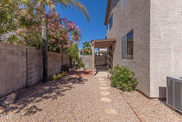 2024 N 30TH Street, Mesa, AZ 85213