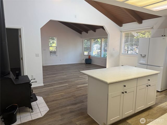 13208 Pacific Way, Long Beach, WA 98631