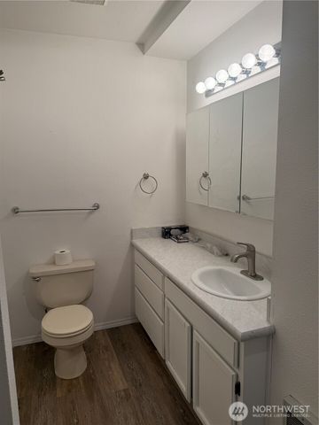 13208 Pacific Way, Long Beach, WA 98631