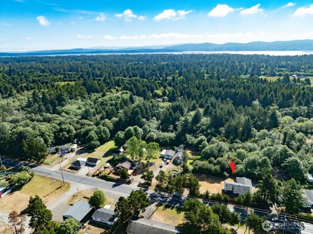 13208 Pacific Way, Long Beach, WA 98631