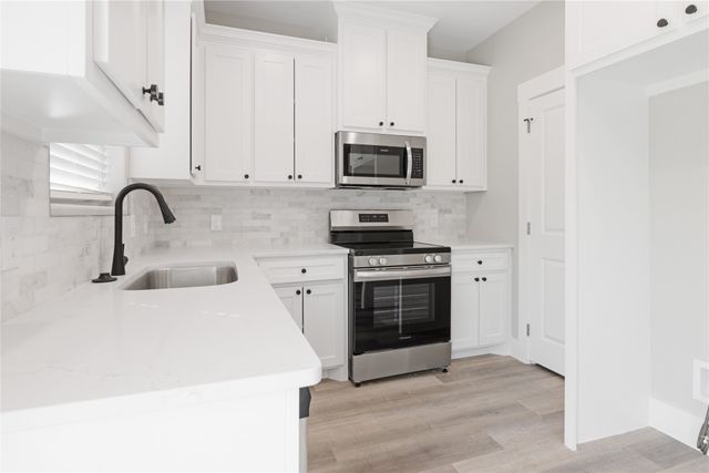 722 E Walker Street, Denison, TX 75021