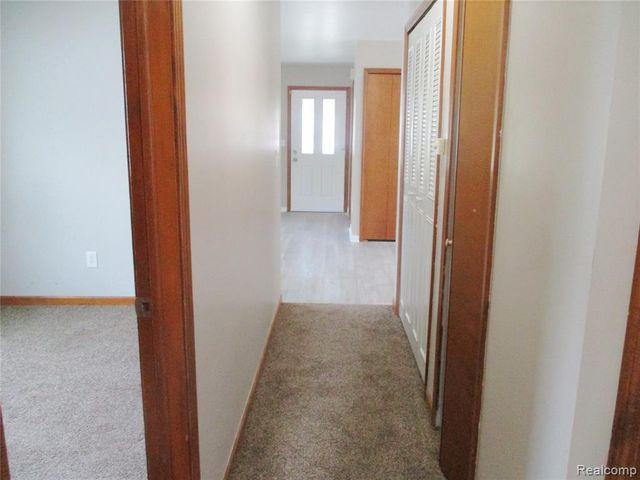 23777 Piper Avenue, Eastpointe, MI 48021